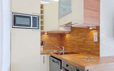 Accommodation:&nbsp;Les Balcons de L'Atlantique 100.16