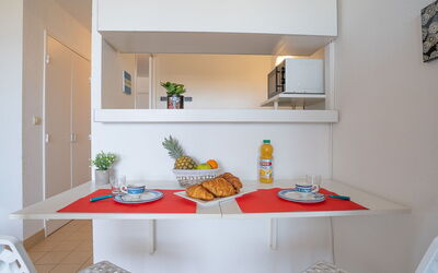 Accommodation:&nbsp;Les Trois Mâts 710.4