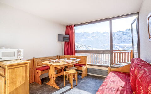 Val Thorens 650: Furniture, Table, Wood, Window, Building, Comfort, Living Room, Floor, Flooring, Hardwood