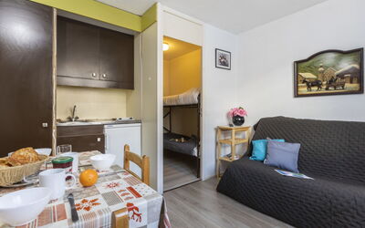 Accommodation:&nbsp;Roche Blanche 97 660.7
