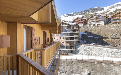 Accommodation:&nbsp;Roche Blanche 83 660.6