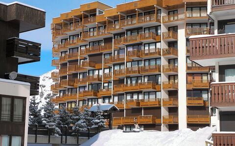 Hauts de Chaviere A13: Residential Area, Building, Apartment, Architecture, Neighbourhood, Property, Condominium, Mixed-Use, Real Estate, Town