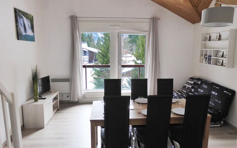 Les Contamines 300: Room, Property, Building, Furniture, Dining Room, Interior Design, Floor, House, Ceiling, Table