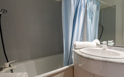 Accommodation:&nbsp;La Borgia A, B, C 300.11
