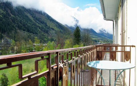 Chamonix 210: Mountain, Hill Station, Property, Nature Reserve, Sky, Tree, Balcony, Guard Rail, Mountain Range, Landscape