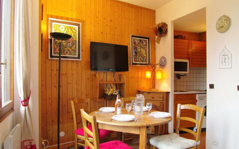 Chamonix 210: Room, Furniture, Property, Interior Design, Building, House, Dining Room, Table, Real Estate, Living Room