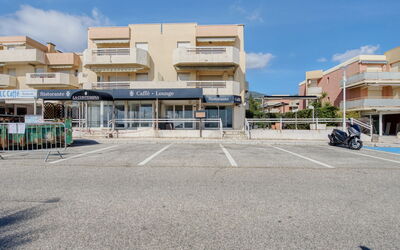 Accommodation:&nbsp;Le Palazzo del Mar 260.14