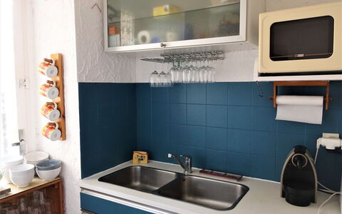 Accommodation:&nbsp;Porto di Mar 450.10