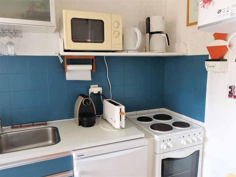 Accommodation:&nbsp;Porto di Mar 450.10