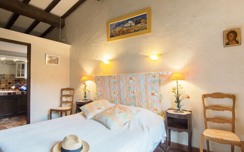 Mas Baladou: Bedroom, Room, Property, Furniture, Bed, Building, Interior Design, Bed Sheet, Bed Frame, Wall