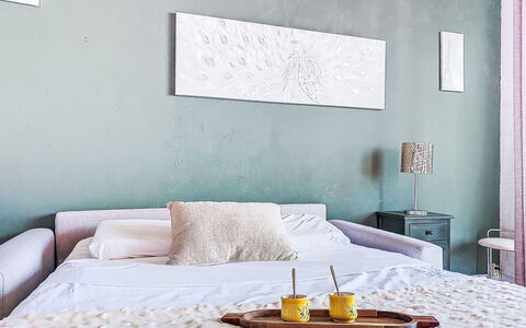 Le Savoy Promenade des Anglais: Furniture, Bed, Interior Design, Bedroom, Bedding, Wall, Bed Sheet, Linens, Floor, Room