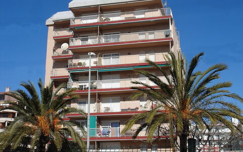 Paisos Catalans: Architecture, Building, Property, Residential Area, Condominium, Apartment, Tree, Real Estate, Mixed-Use, Palm Tree