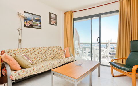 Edificio Nautic: Room, Property, Furniture, Living Room, Suite, Interior Design, Coffee Table, Building, Table, Floor