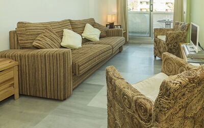 Accommodation:&nbsp;Elegance 170.3
