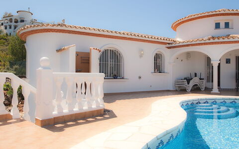 Villa Ma-Nita: Property, Building, House, Real Estate, Villa, Swimming Pool, Azure, Estate, Hacienda, Vacation