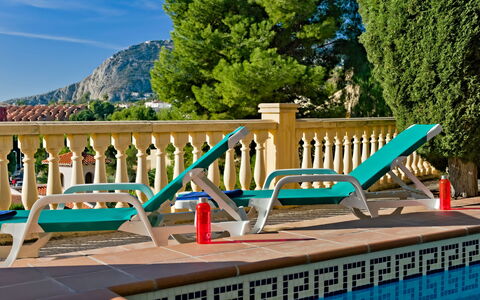 Raquel: Sky, Tree, Wood, Outdoor Furniture, Sunlounger, Grass, Plant, Cloud, Swimming Pool, Leisure