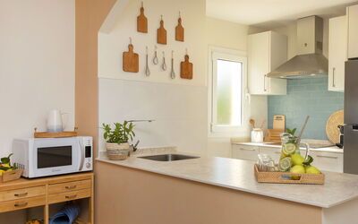 Accommodation:&nbsp;Voramar 178.7