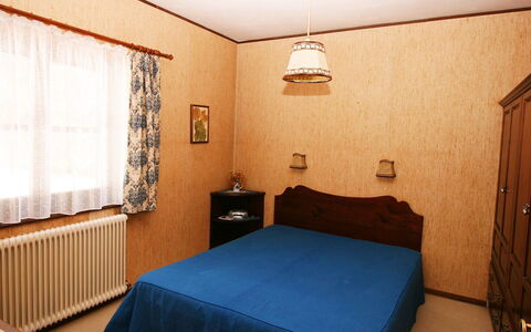 Sankt Wolfgang im Salzkammergut 50: Room, Bed, Bedroom, Furniture, Property, Interior Design, Bed Sheet, Bed Frame, Ceiling, Wall