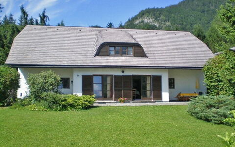 Sankt Wolfgang im Salzkammergut 50: Plant, Building, Sky, Property, Window, Cloud, Tree, House, Land Lot, Natural Landscape