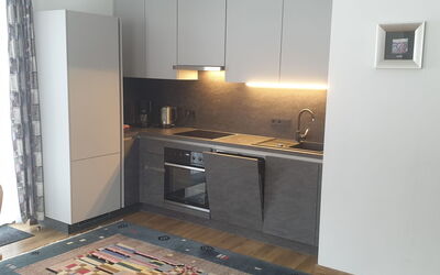 Accommodation:&nbsp;Edelweiss 100.1