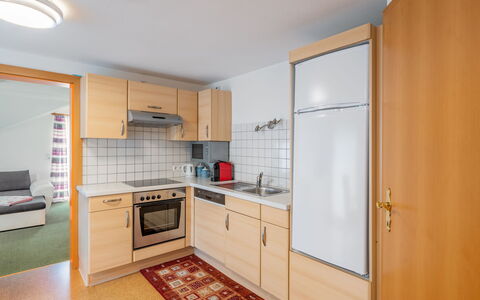 Haus Toferer: Countertop, Cabinetry, Furniture, Kitchen Appliance, Kitchen, Wood, Kitchen Stove, Home Appliance, Interior Design, Wood Stain
