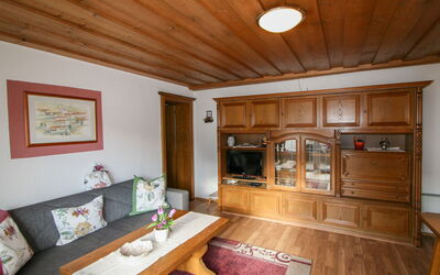 Accommodation:&nbsp;Lener 110.1