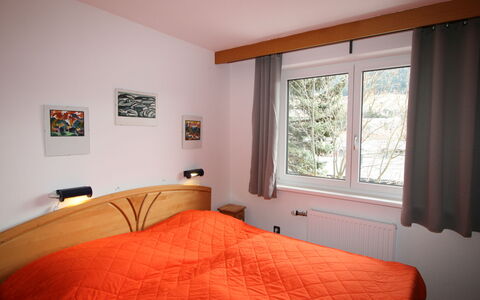 Biegel-Kraus: Property, Furniture, Window, Comfort, Wood, Shade, Interior Design, Flooring, Floor