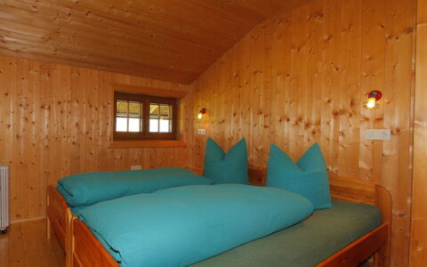 Auhäusl: Bed, Room, Bedroom, Furniture, Property, Interior Design, Bed Frame, Building, Bed Sheet, Bedding