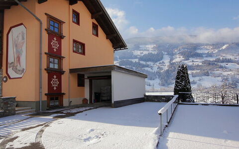 Christoph: Snow, Winter, Property, Sky, House, Alps, Mountain, Real Estate, Building, Roof