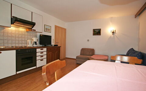 Mayrhofen 300: Room, Property, Furniture, Interior Design, Building, Floor, House, Ceiling, Kitchen, Bedroom