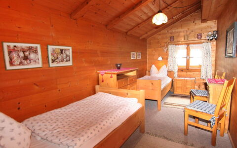 Waldner: Bedroom, Room, Furniture, Bed, Property, Building, Bed Sheet, Interior Design, Bedding, Real Estate