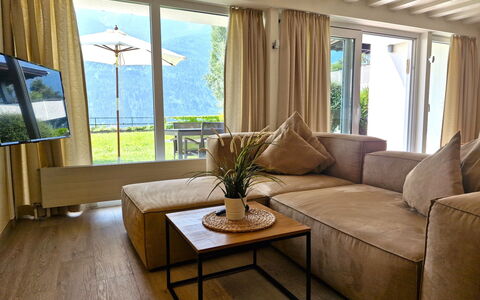 Telfs 301: Furniture, Interior Design, Flooring, Floor, Couch, Wood, Wood Flooring, Ceiling, Room, Living Room