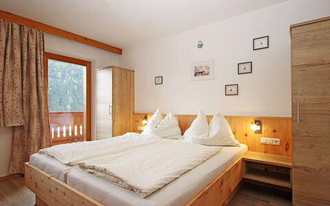Werner: Bedroom, Furniture, Bed, Room, Mattress, Property, Bed Frame, Bed Sheet, Floor, Interior Design
