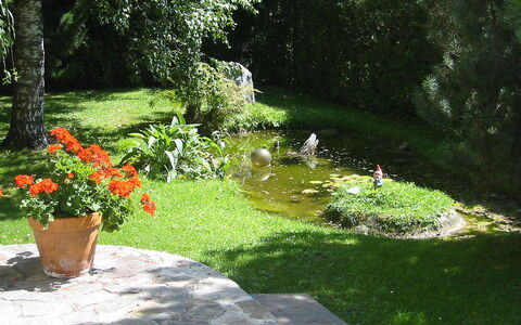Pettneu am Arlberg 250: Garden, Lawn, Natural Landscape, Grass, Yard, Botany, Landscaping, Landscape, Botanical Garden, Shrub