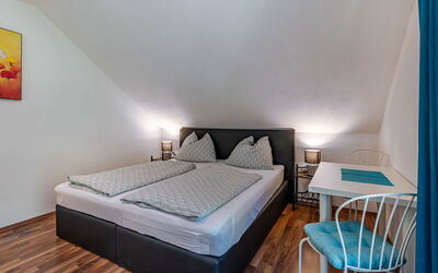 Accommodation:&nbsp;Ogris 700.2