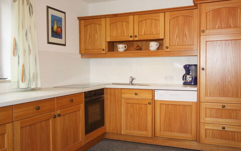 Schönhart: Cabinetry, Countertop, Room, Furniture, Kitchen, Property, Floor, Interior Design, Building, Wood