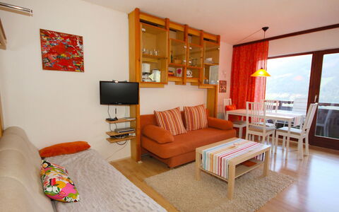 Edelweiss: Room, Property, Furniture, Interior Design, Living Room, Building, Floor, House, Real Estate, Table