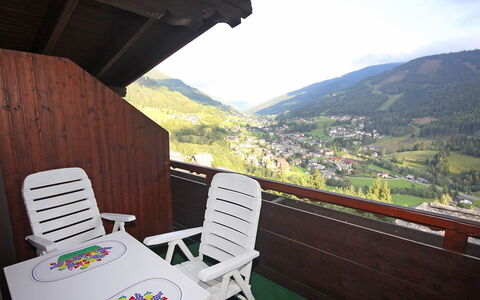 Edelweiss: Property, Balcony, Room, Furniture, Sky, Architecture, Real Estate, House, Grass, Vacation