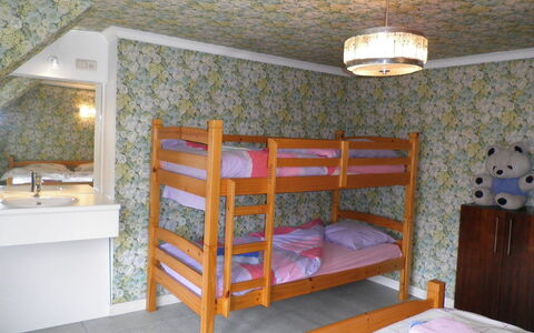 Poperinge: Bed, Room, Furniture, Bedroom, Property, Bunk Bed, Interior Design, House, Building, Bed Sheet