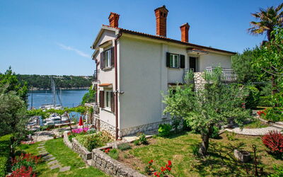 Accommodation:&nbsp;Marija 110.2
