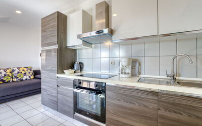 Accommodation:&nbsp;Damir 135.2
