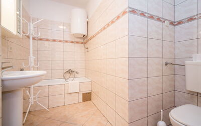 Accommodation:&nbsp;Fuma 330.2