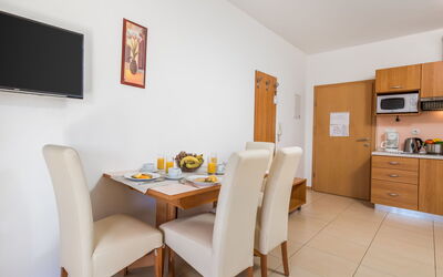 Accommodation:&nbsp;Ivan 2 301.2