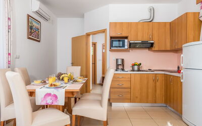 Accommodation:&nbsp;Ivan 3 301.3