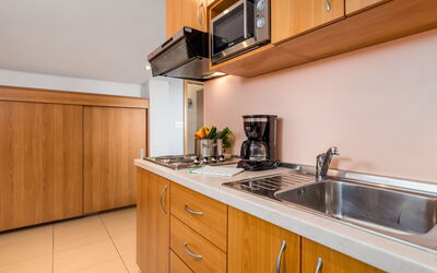 Accommodation:&nbsp;Mare 10 620.10