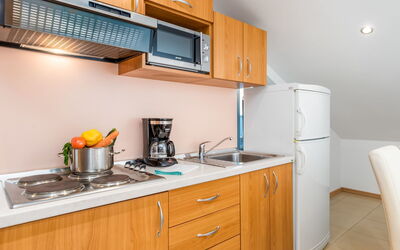 Accommodation:&nbsp;Mare 10 620.10