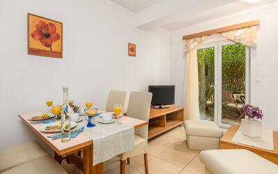 Accommodation:&nbsp;Mare 4 620.4