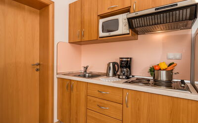 Accommodation:&nbsp;Mare 6 620.6