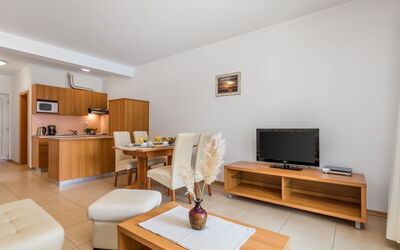 Accommodation:&nbsp;Tomislav 2 631.2