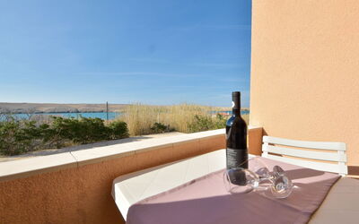 Accommodation:&nbsp;Melandura 110.2